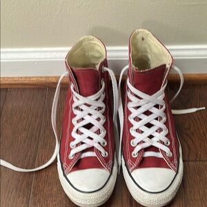 Classic Raspberry High-Top Woman’s Sneakers